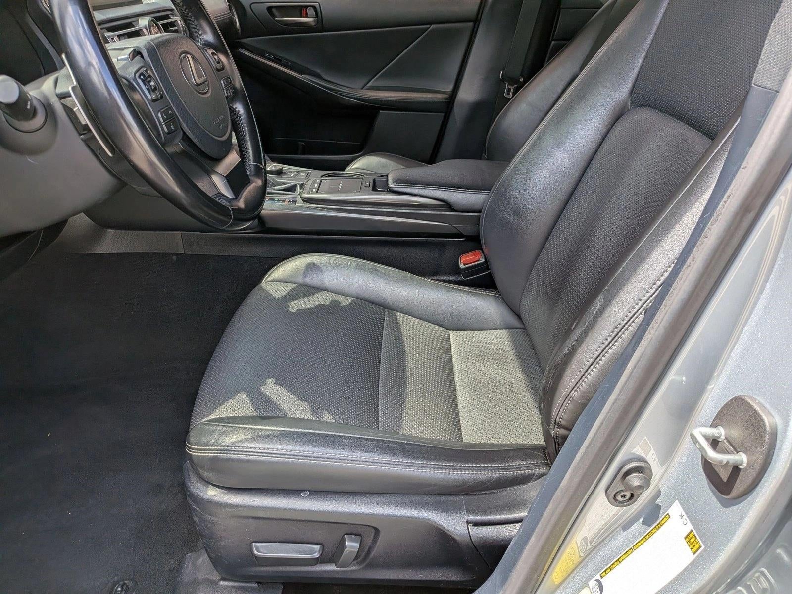 2021 Lexus IS 300 RWD