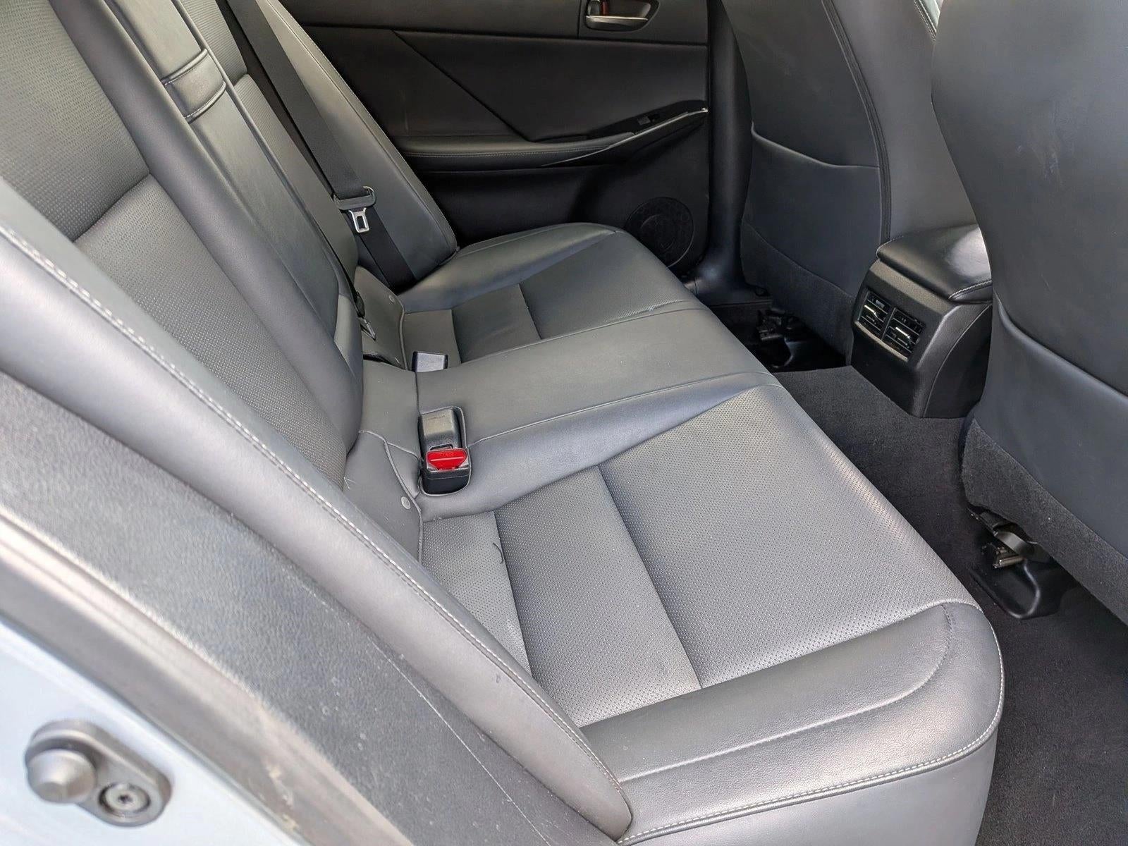 2021 Lexus IS 300 RWD