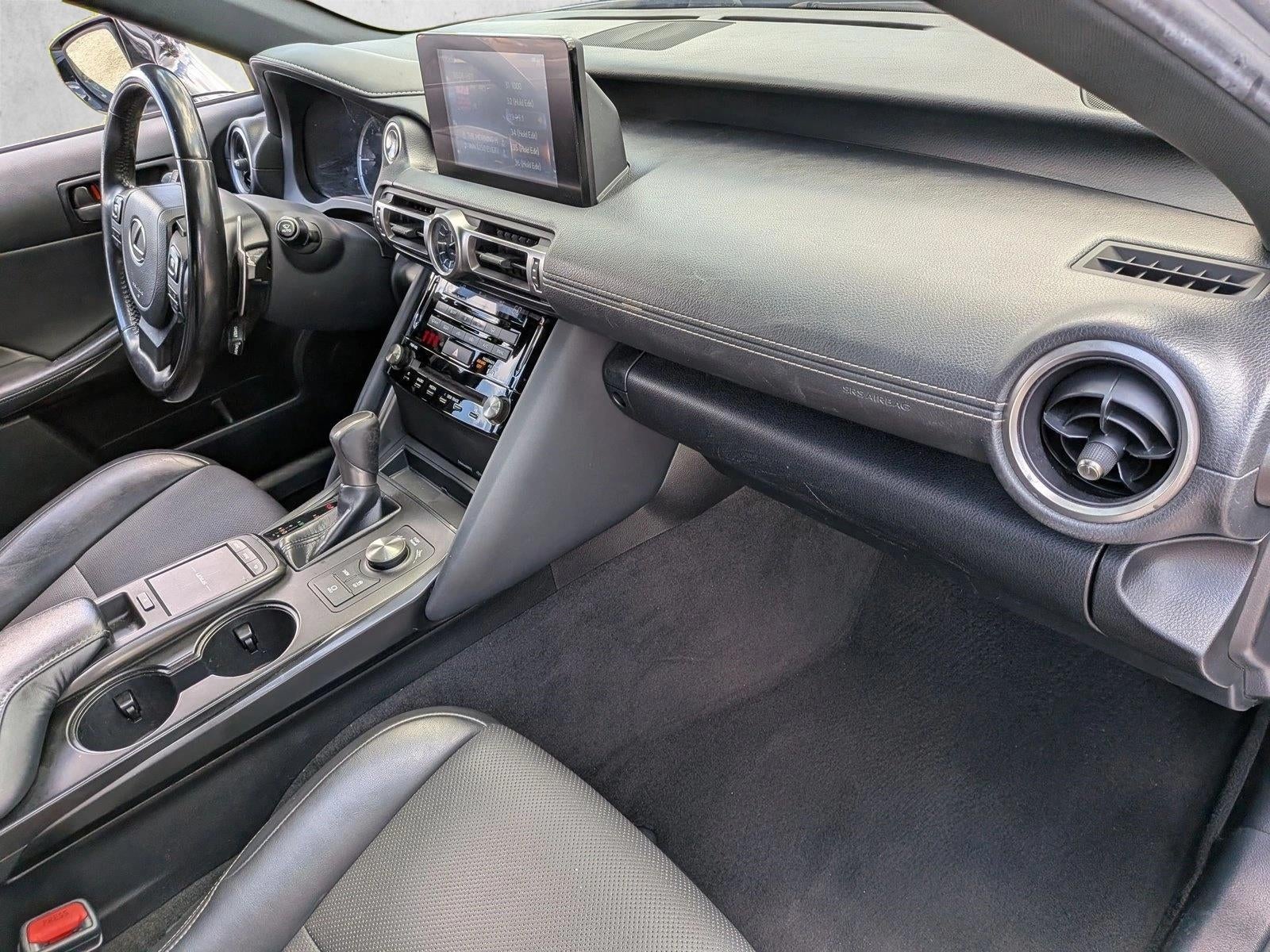 2021 Lexus IS 300 RWD