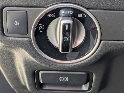 2019 INFINITI QX30 LUXE FWD