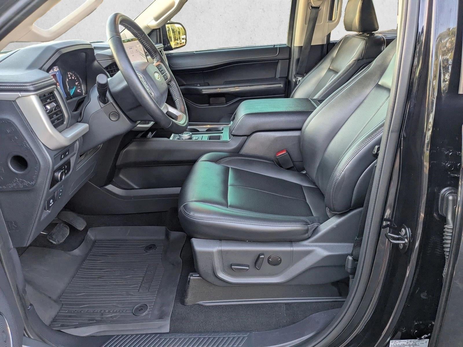 2024 Ford Expedition XLT 4x2