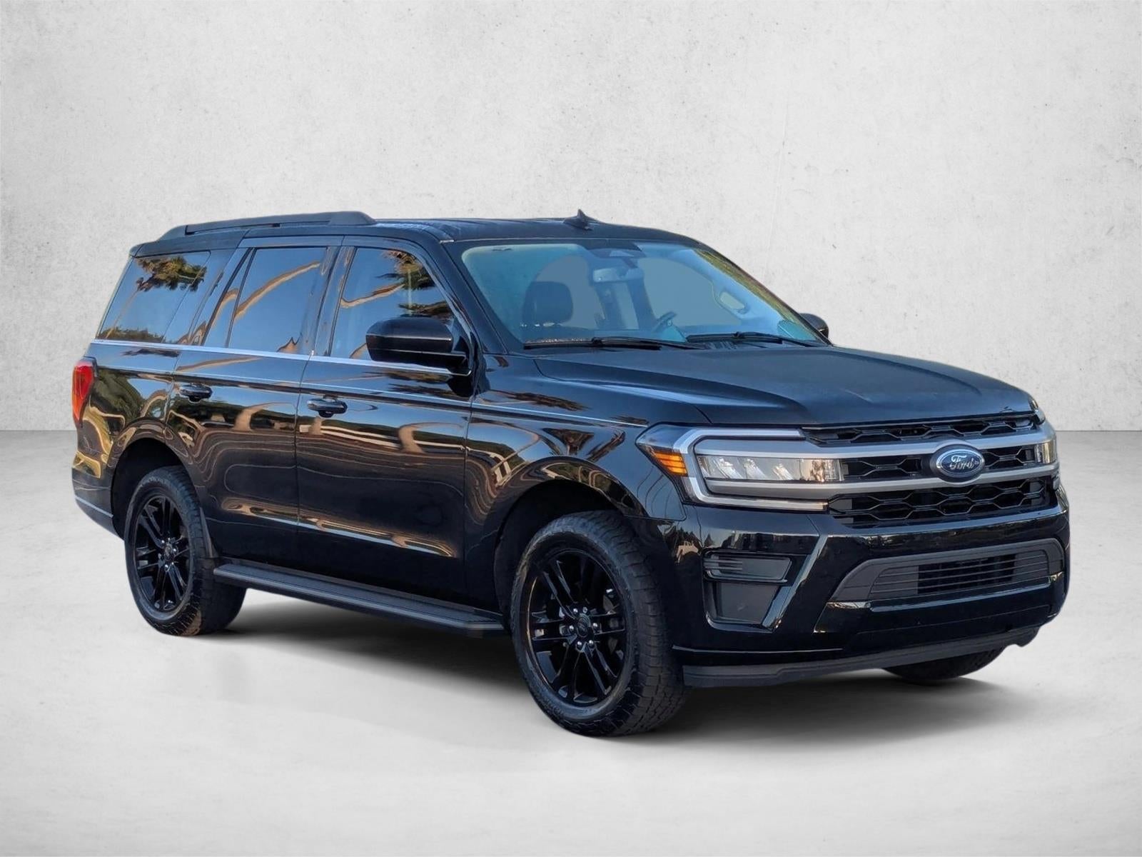 2024 Ford Expedition XLT 4x2