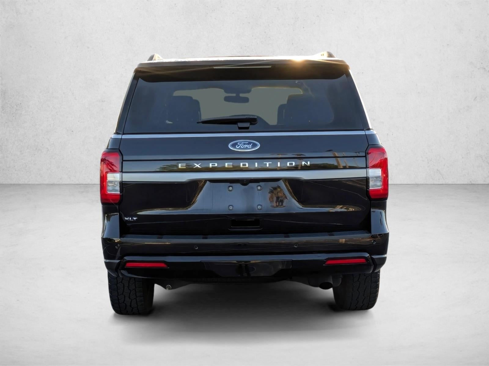 2024 Ford Expedition XLT 4x2