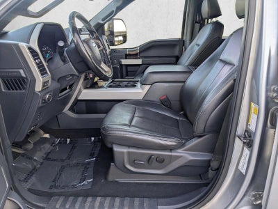 2022 Ford Super Duty F-250 SRW LARIAT 4WD Crew Cab 6.75' Box
