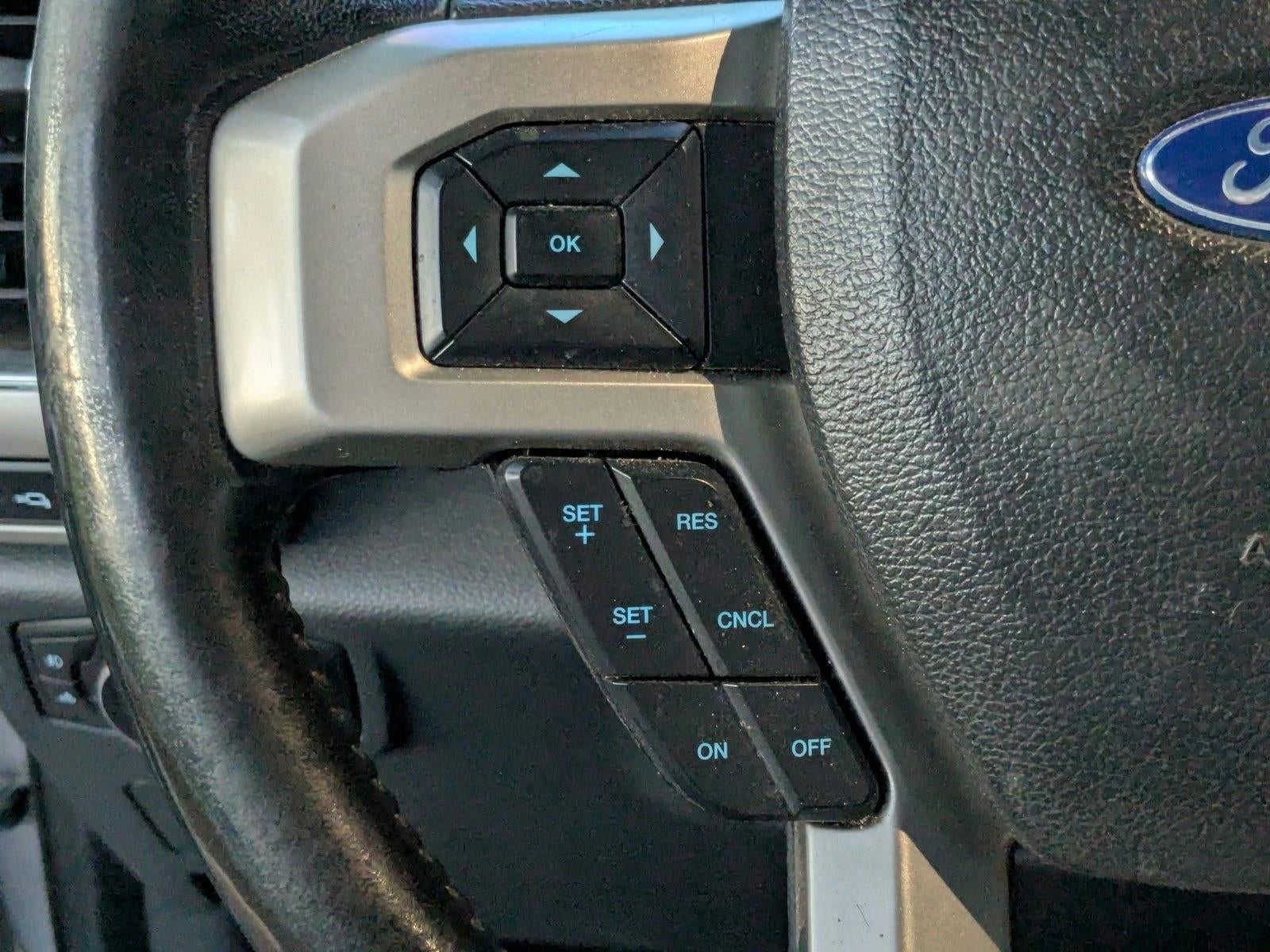 2022 Ford Super Duty F-250 SRW LARIAT 4WD Crew Cab 6.75' Box