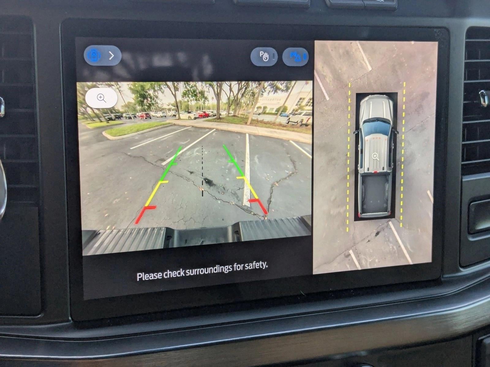 2024 Ford Super Duty F-250 SRW LARIAT 4WD Crew Cab 6.75' Box