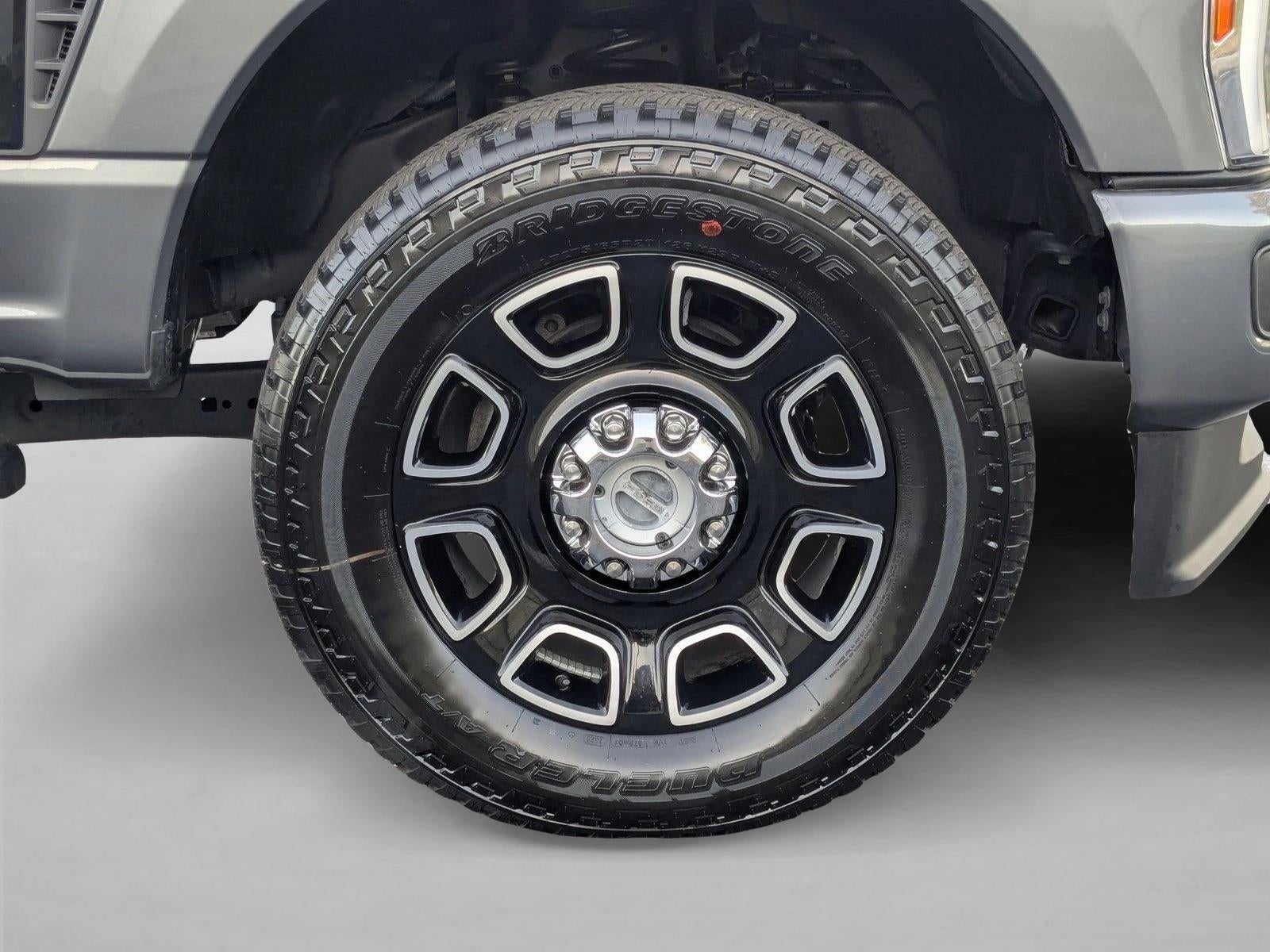 2023 Ford Super Duty F-250 SRW LARIAT 4WD Crew Cab 6.75' Box