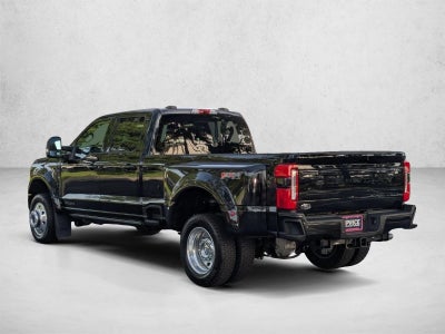 2026 Ford Super Duty F-450 DRW Platinum 4WD Crew Cab 8' Box