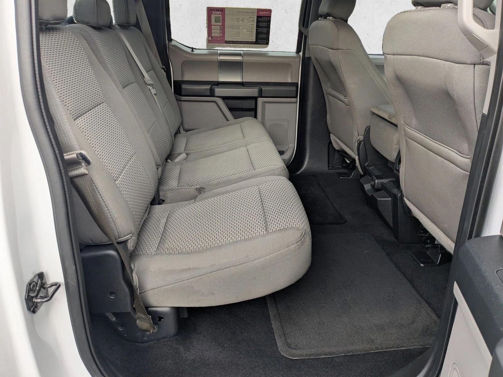 2015 Ford F-150 2WD SuperCrew 5-1/2 Ft Box XLT