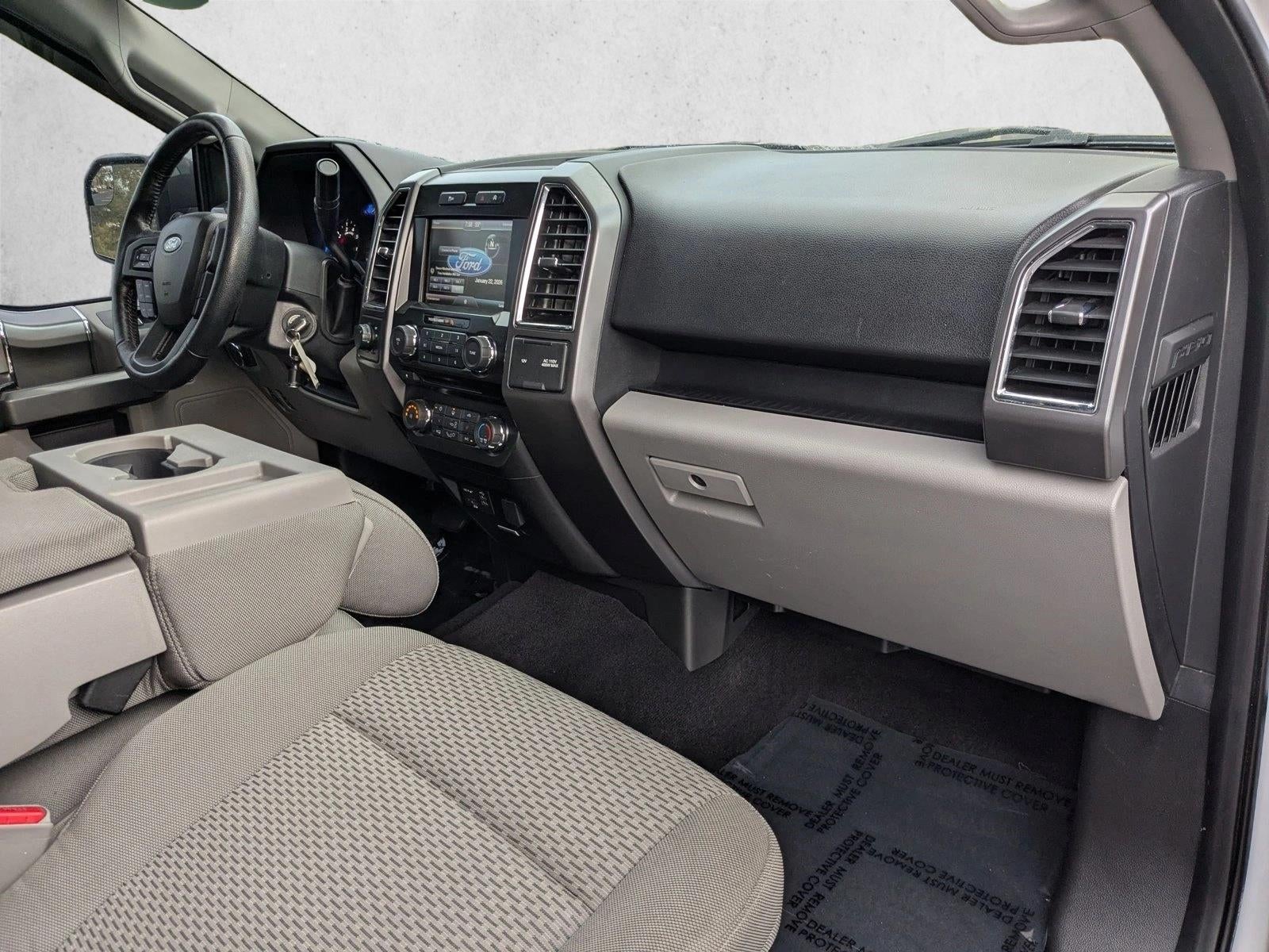 2015 Ford F-150 2WD SuperCrew 5-1/2 Ft Box XLT