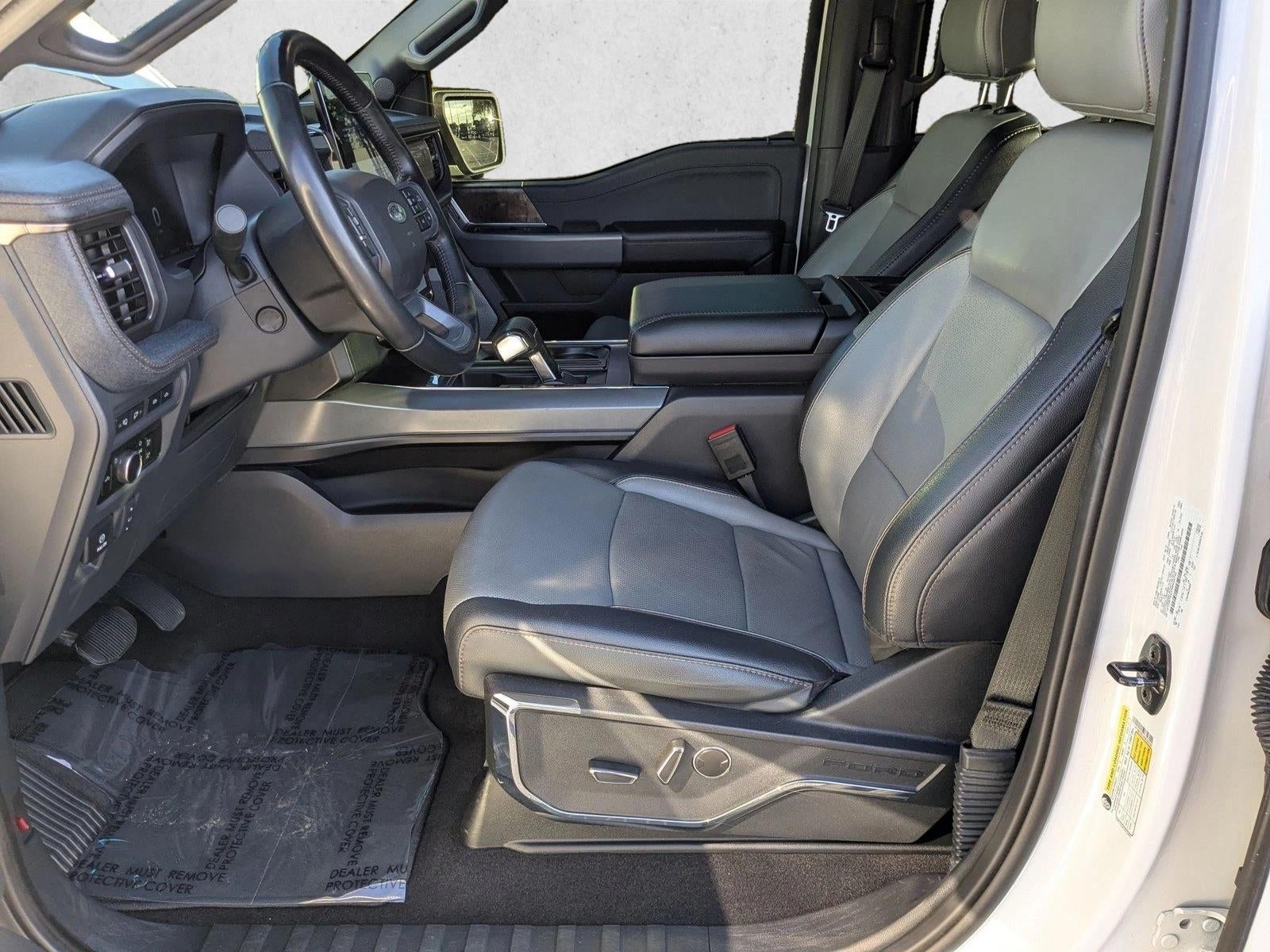 2023 Ford F-150 Lightning LARIAT 4WD SuperCrew 5.5' Box