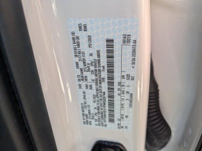 2023 Ford F-150 Lightning LARIAT 4WD SuperCrew 5.5' Box