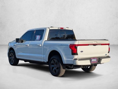 2023 Ford F-150 Lightning LARIAT 4WD SuperCrew 5.5' Box