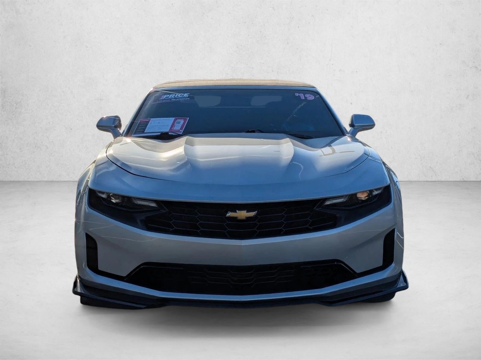 2019 Chevrolet Camaro 2dr Convertible 1LT