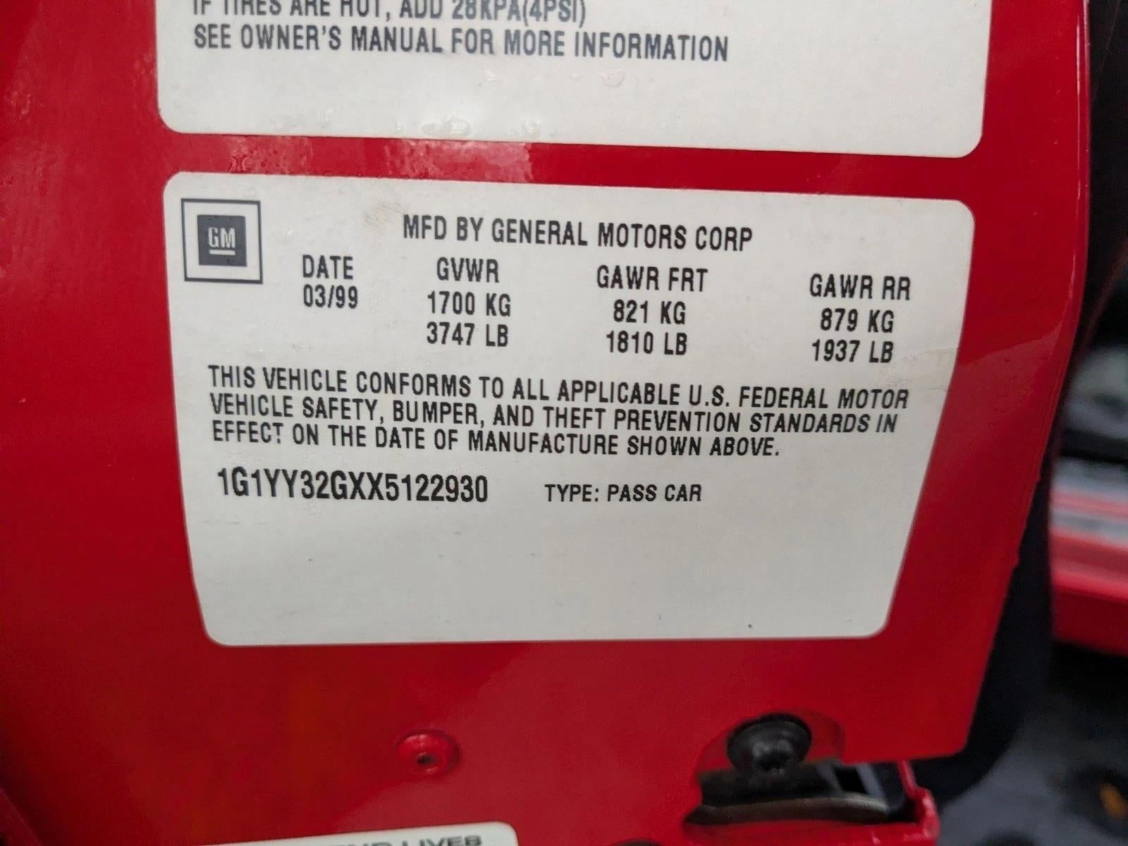 1999 Chevrolet Corvette Base