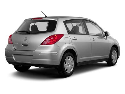 2011 Nissan Versa 5dr HB I4 CVT 1.8 SL