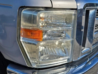 2013 Ford Econoline Wagon E-350 Super Duty XLT