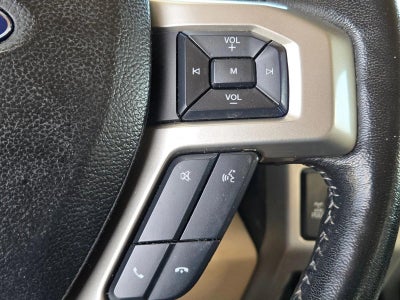 2020 Ford Super Duty F-250 SRW LARIAT 4WD Crew Cab 6.75' Box