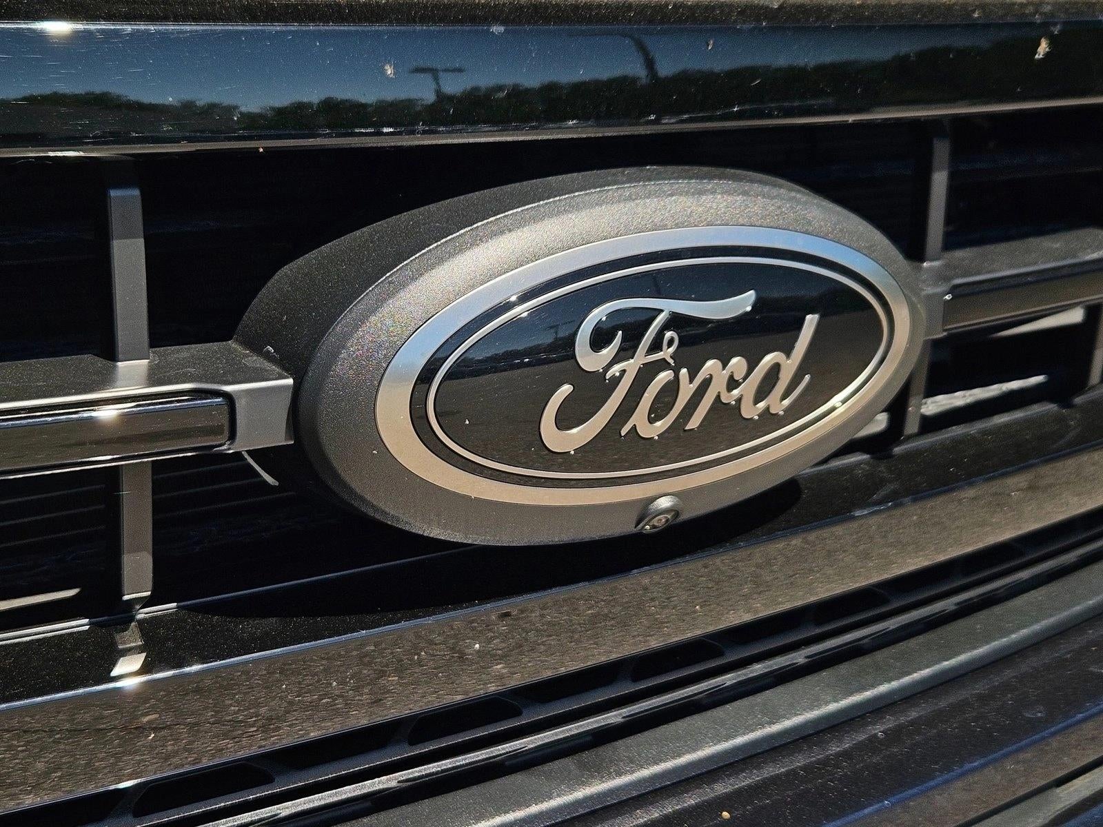 2023 Ford F-150 Platinum 4WD SuperCrew 5.5' Box