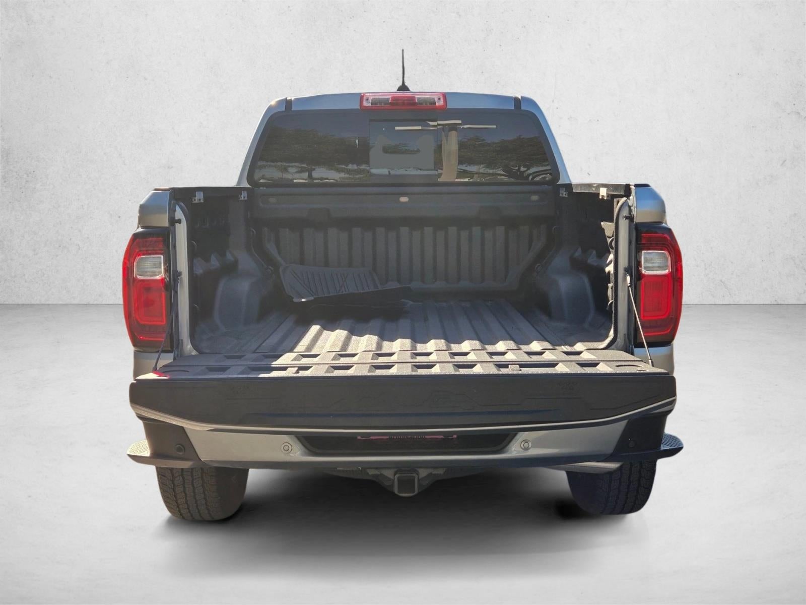 2023 GMC Canyon Crew Cab Short Box 2-Wheel Drive Elevation