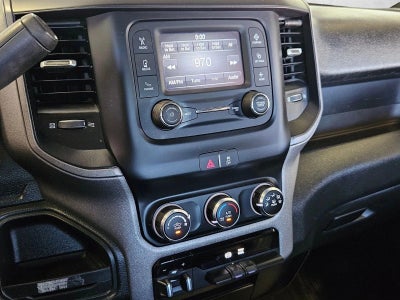 2022 RAM 3500 Tradesman 4x4 Crew Cab 8' Box