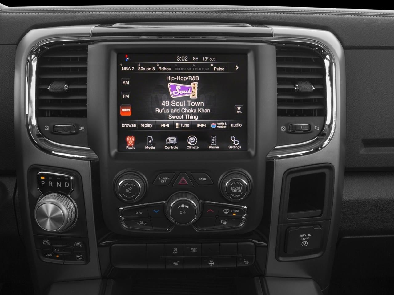 2016 RAM 1500 2WD Crew Cab 5.7 Ft Box Express