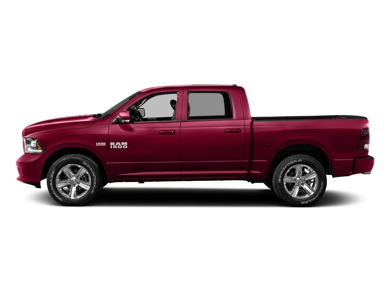 2016 RAM 1500 2WD Crew Cab 5.7 Ft Box Express