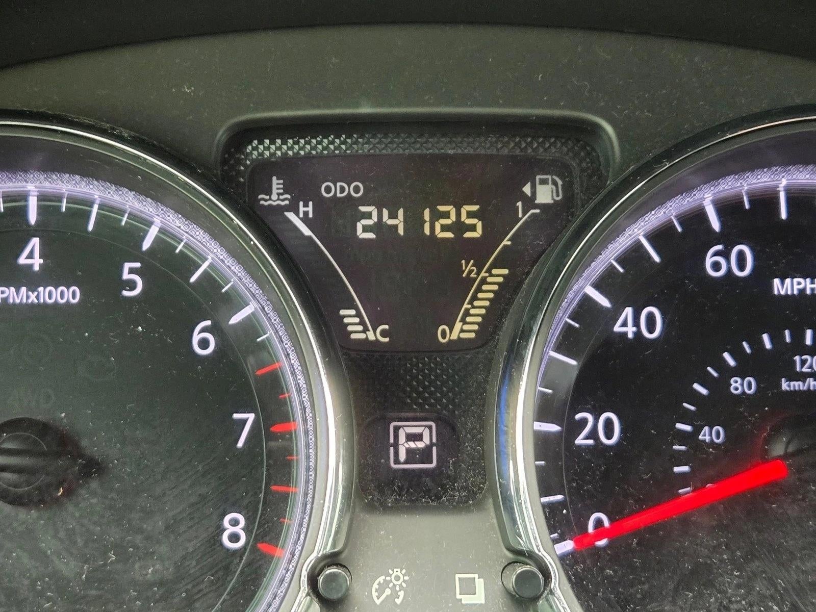 2017 Nissan Versa Sedan SV CVT