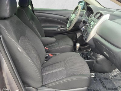 2017 Nissan Versa Sedan SV CVT