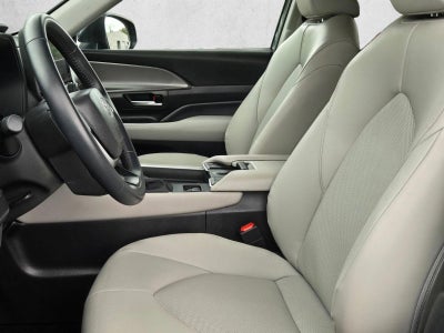 2025 Toyota Grand Highlander Hybrid XLE AWD (Natl)