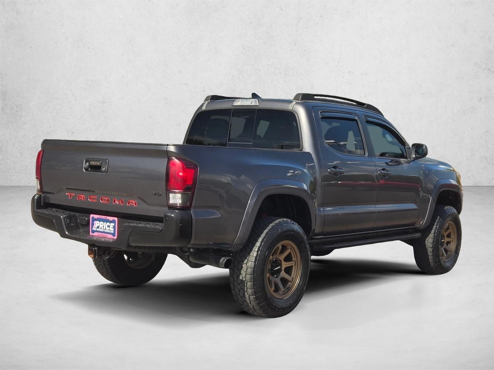 2018 Toyota Tacoma SR5 Double Cab 5' Bed V6 4x2 AT (GS)