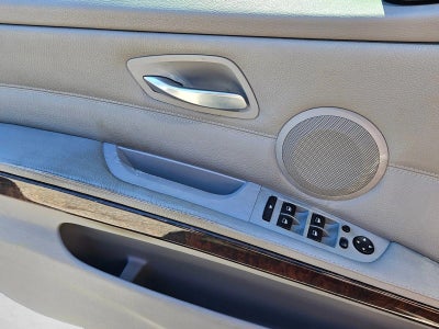 2006 BMW 330i Sedan