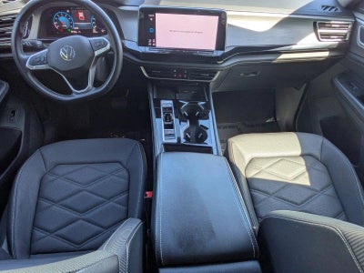 2024 Volkswagen Atlas Cross Sport 2.0T SE w/Technology FWD