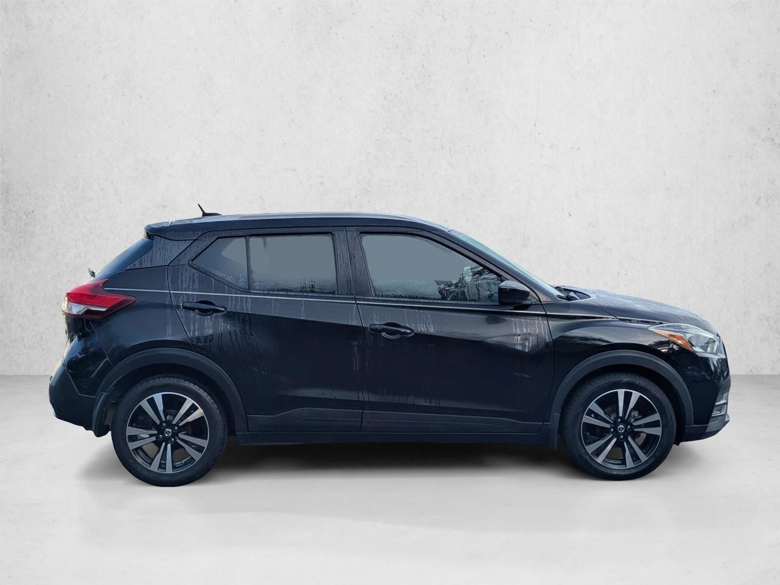 2020 Nissan Kicks SV FWD
