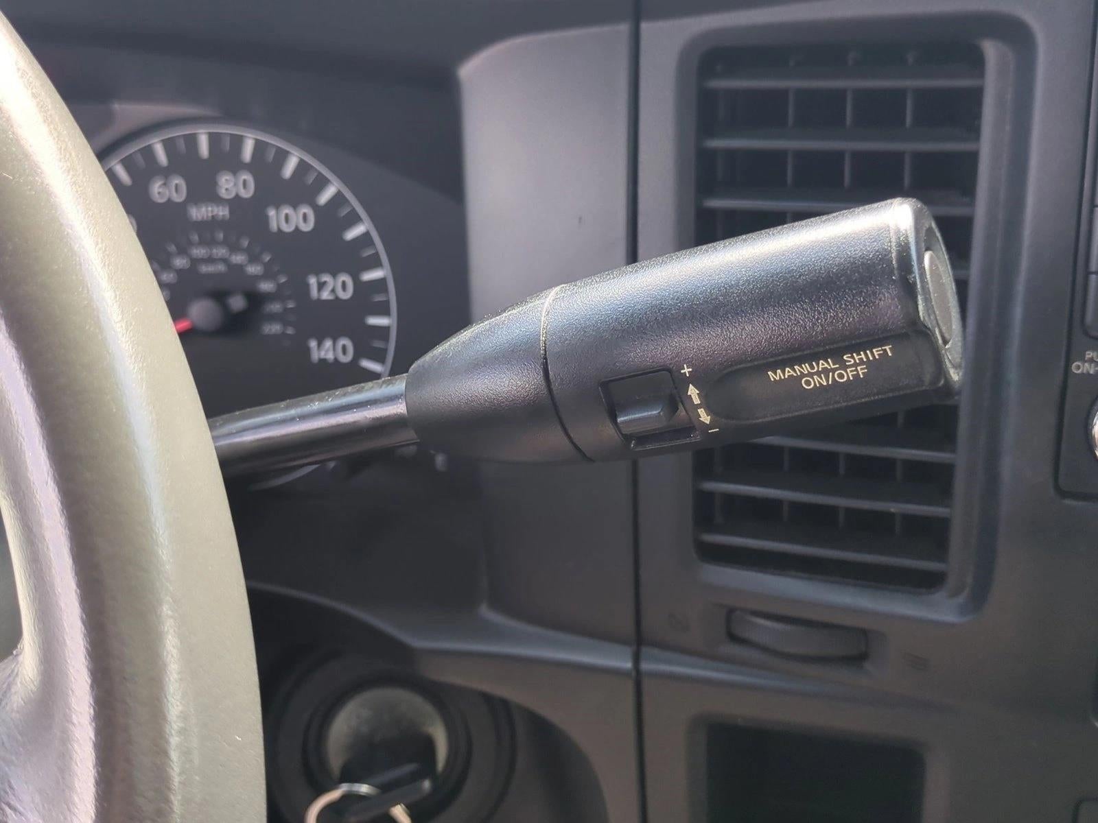 2016 Nissan NVP V8 SL