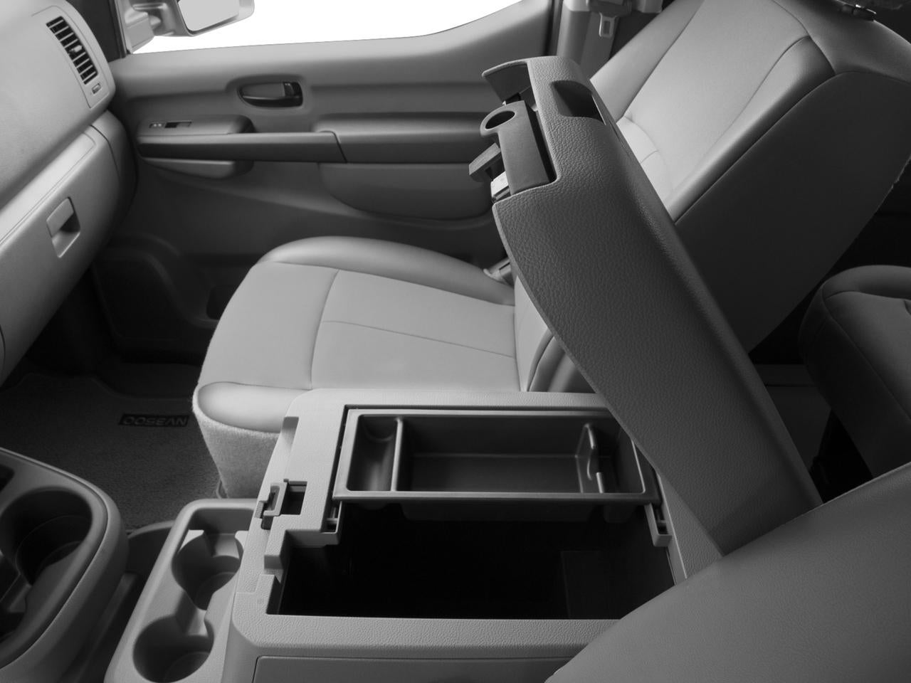 2016 Nissan NVP V8 SL