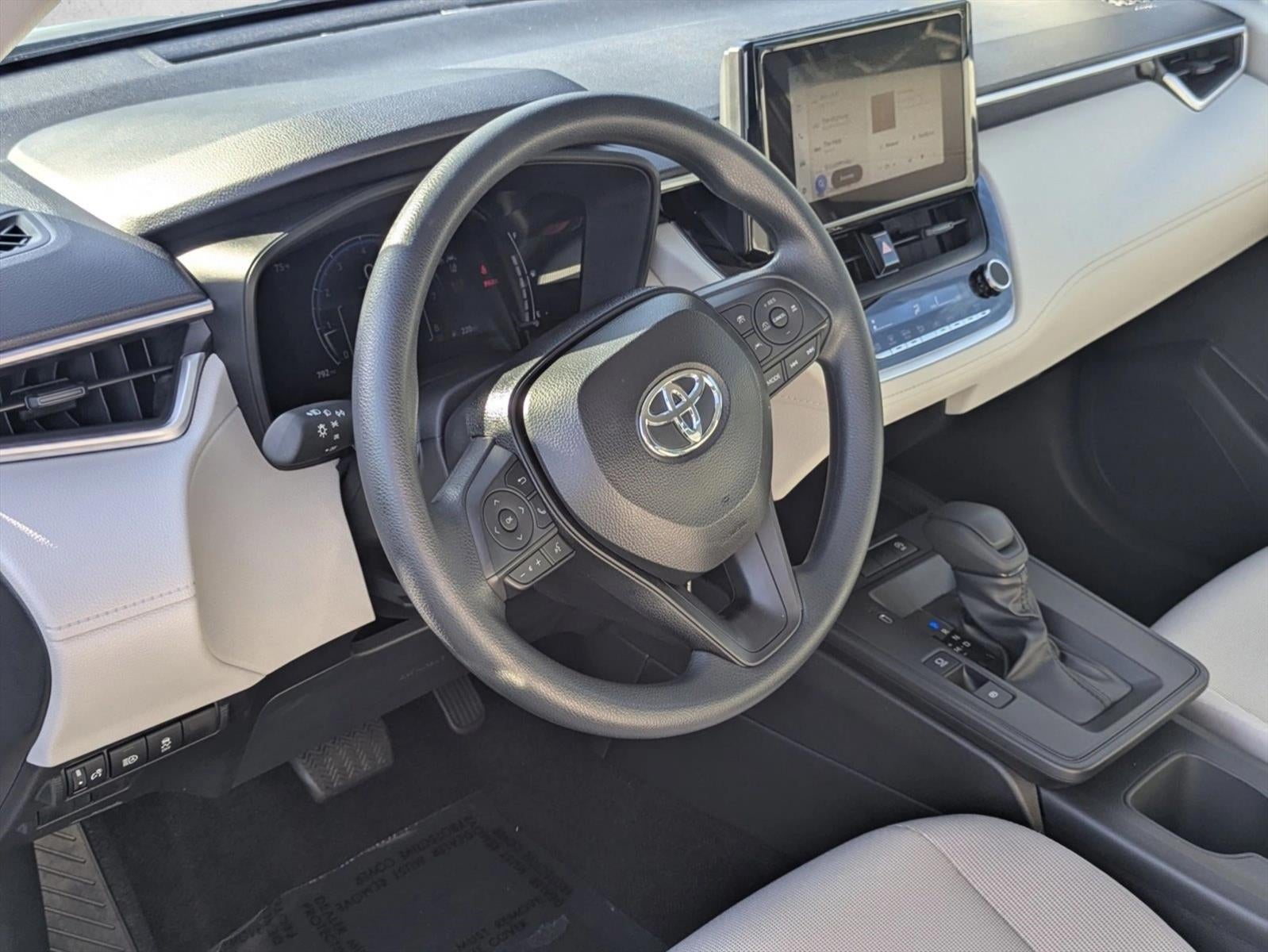 2026 Toyota Corolla Cross L 2WD (Natl)
