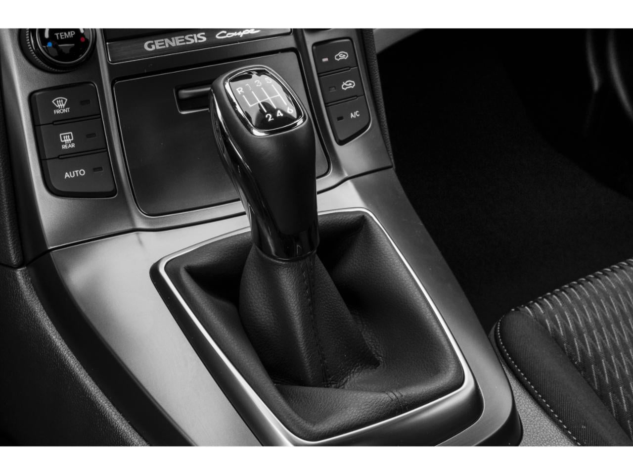 2015 Hyundai GENESIS Coupe 2dr 3.8L Man R-Spec