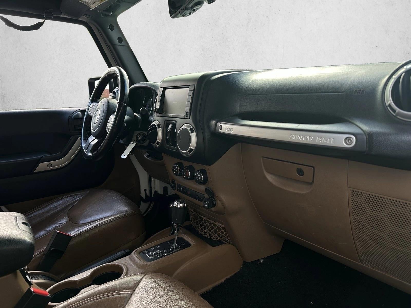 2016 Jeep Wrangler Unlimited 4WD 4dr Sahara