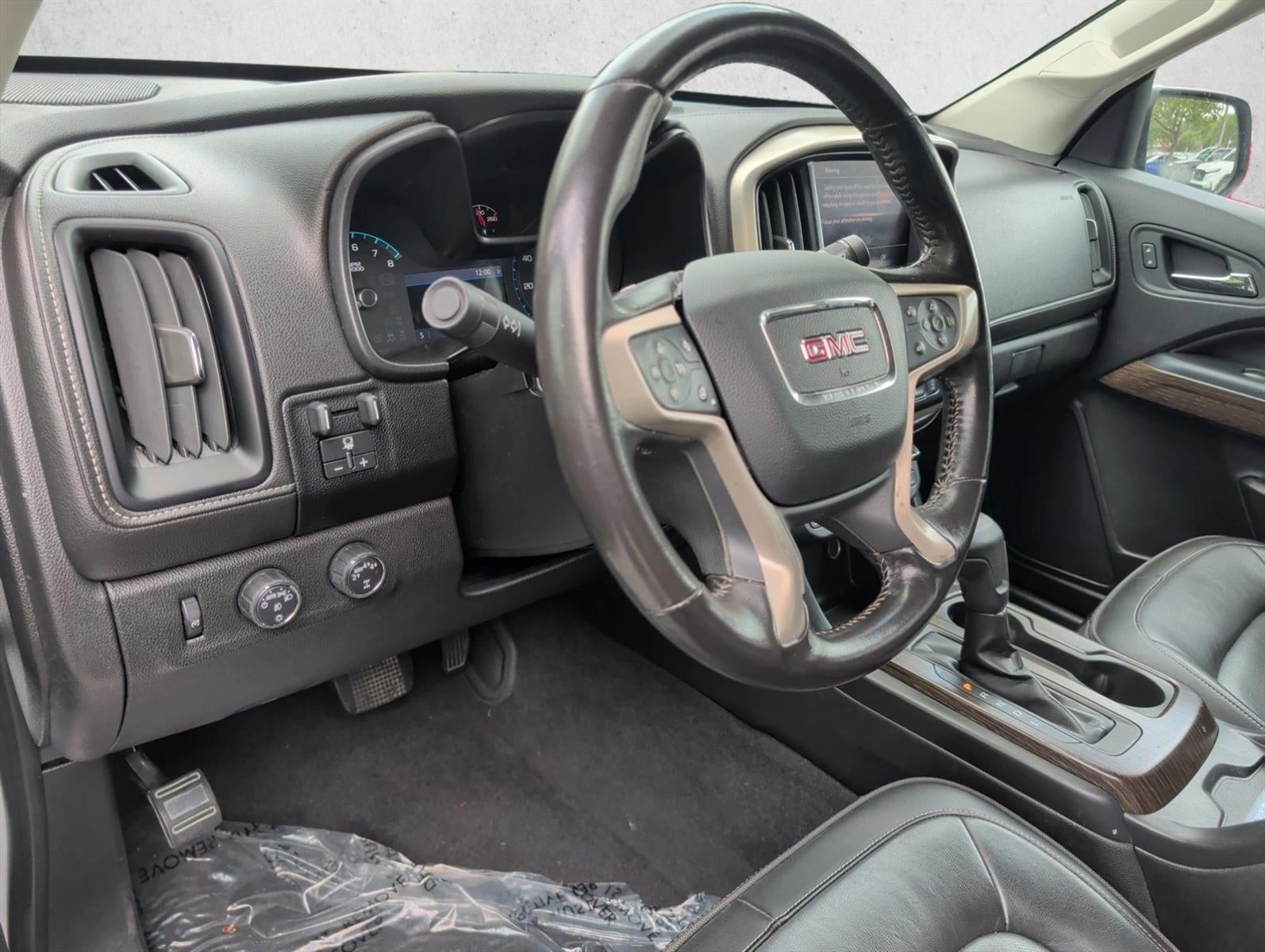 2020 GMC Canyon Crew Cab Short Box 4-Wheel Drive Denali