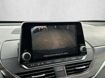 2024 Nissan Altima 2.5 SV Sedan