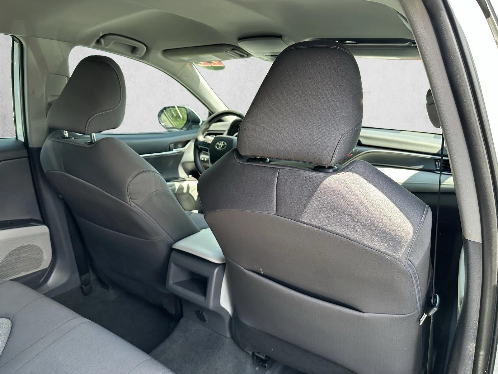 2022 Toyota Camry LE Auto (SE)