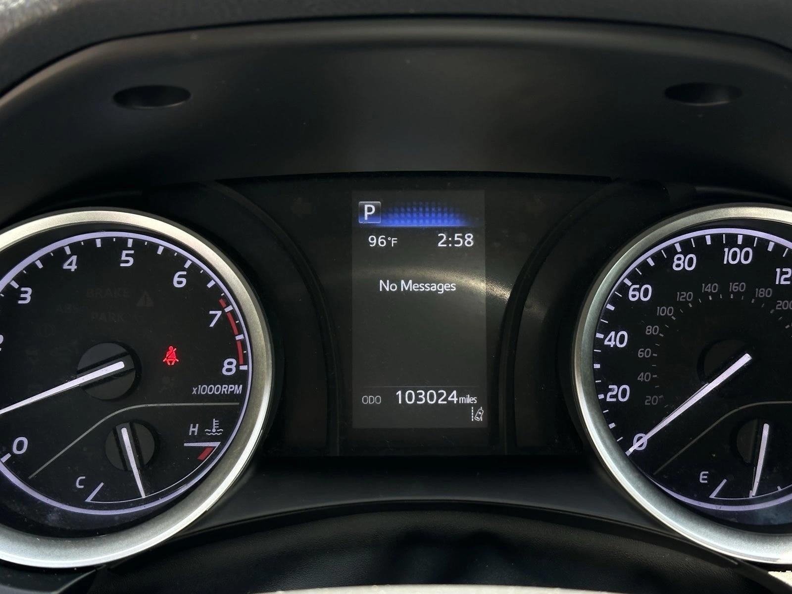 2022 Toyota Camry LE Auto (SE)