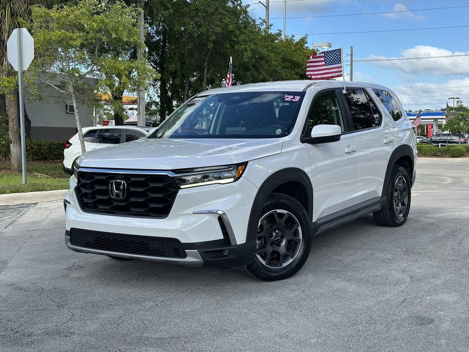 2023 Honda Pilot EX-L 8 Passenger 2WD