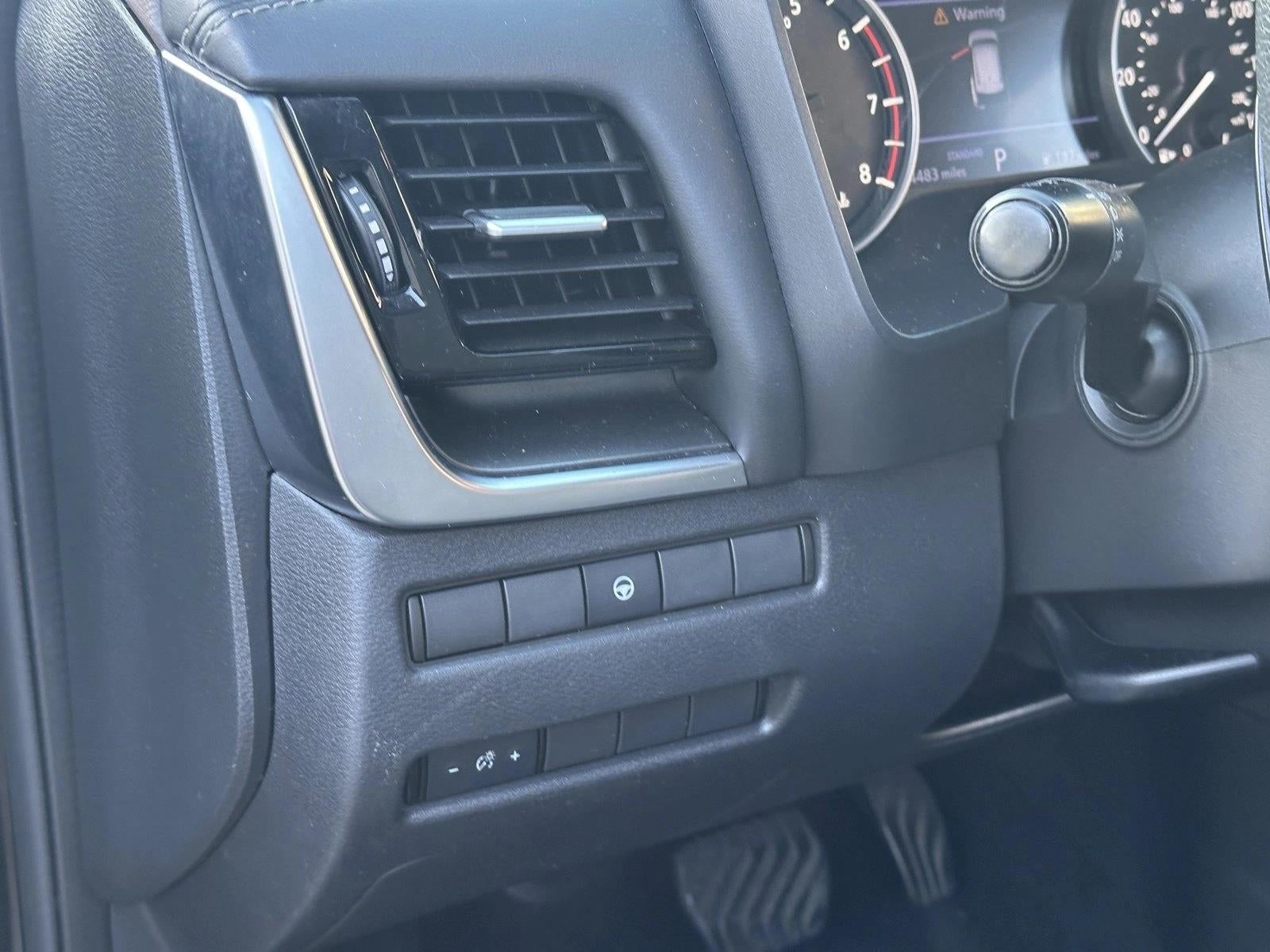 2021 Nissan Rogue FWD SV