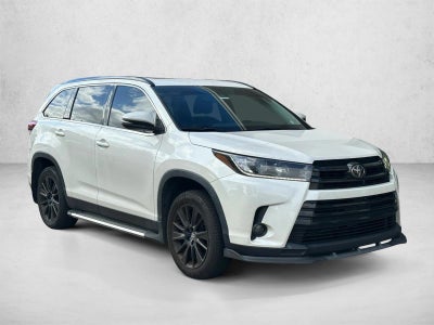 2019 Toyota Highlander SE V6 AWD (Natl)