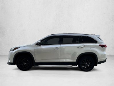2019 Toyota Highlander SE V6 AWD (Natl)