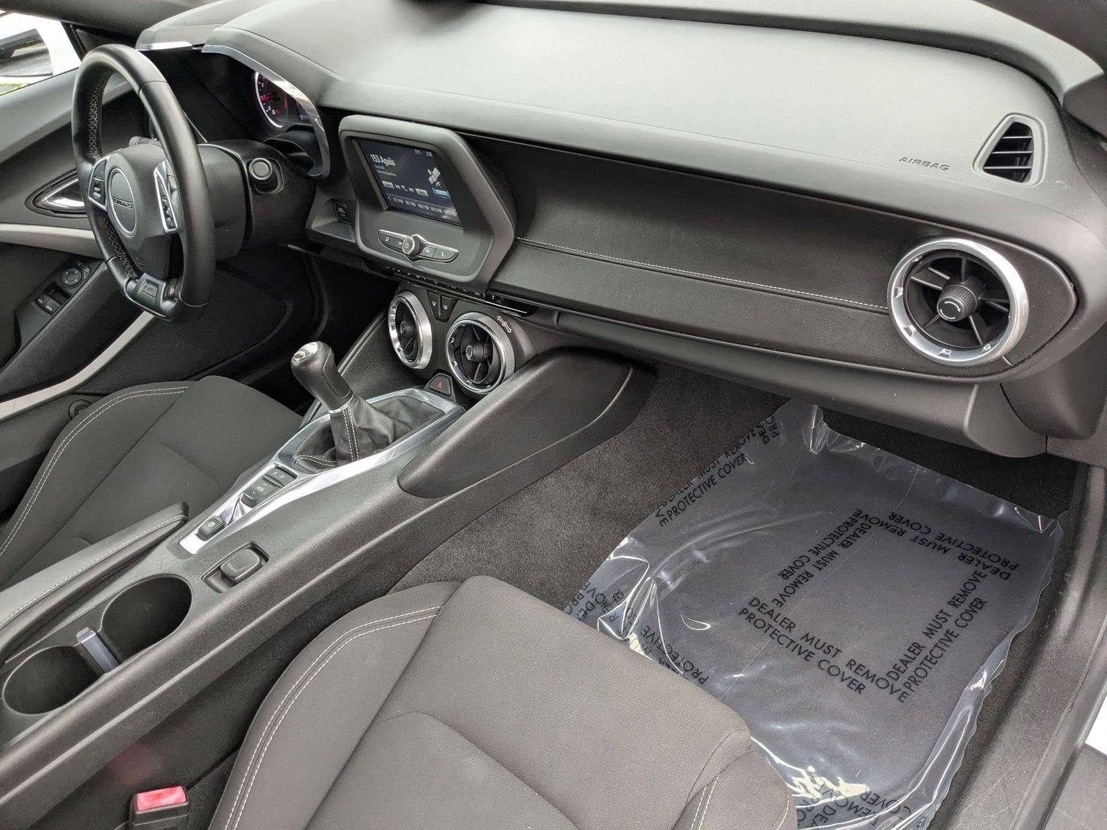 2017 Chevrolet Camaro 2dr Coupe 1LS