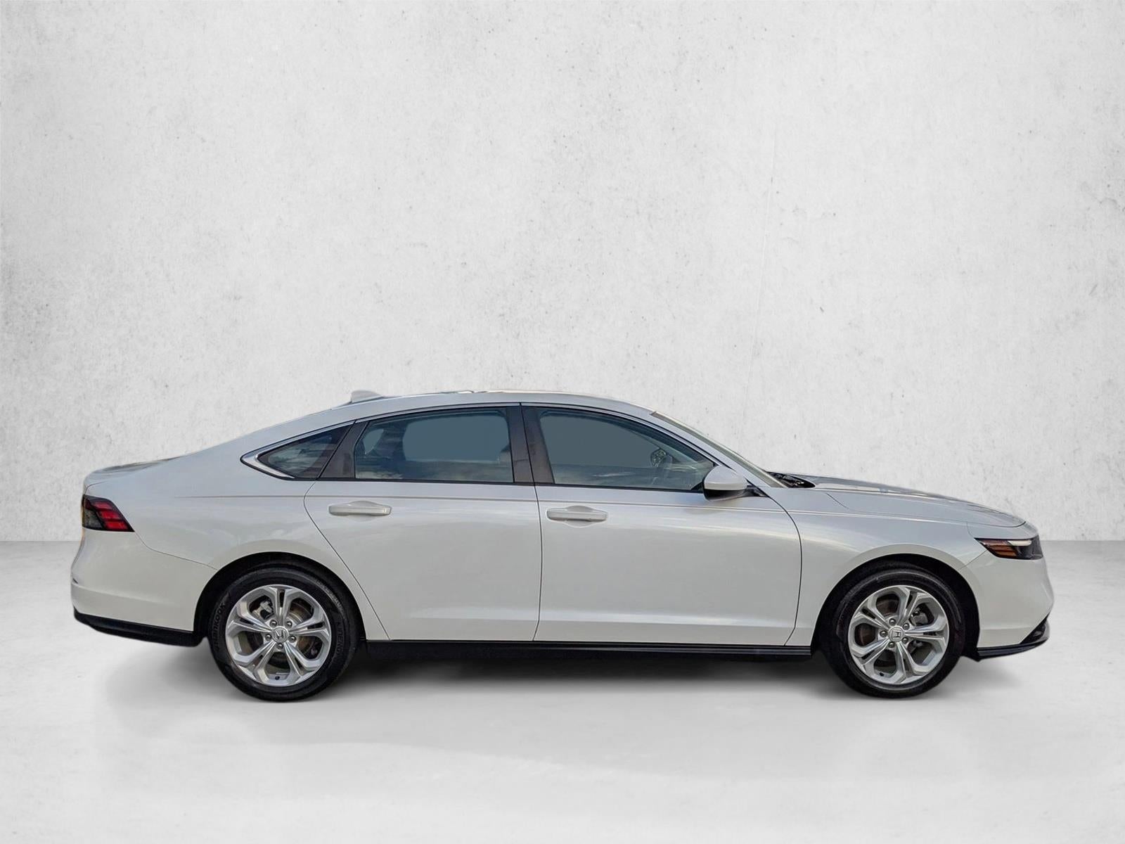 2023 Honda Accord Sedan LX CVT