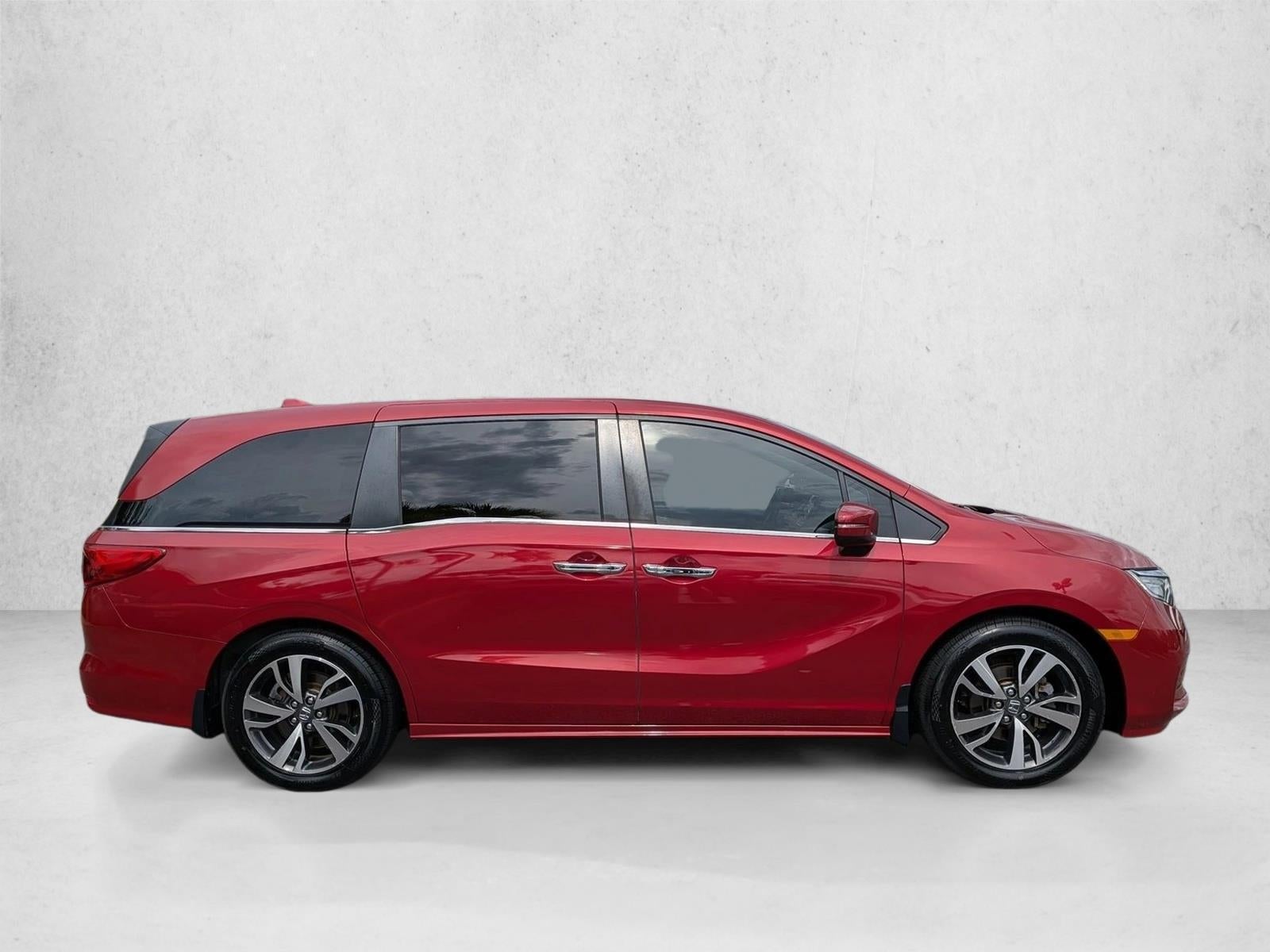 2022 Honda Odyssey Touring Auto